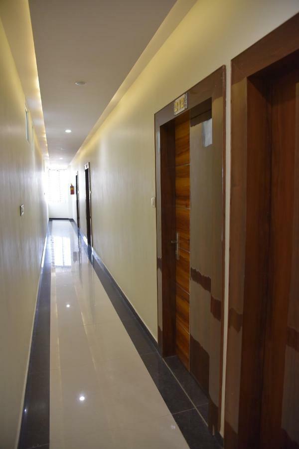 Hotel Pushpanjali Bhopal Exterior photo
